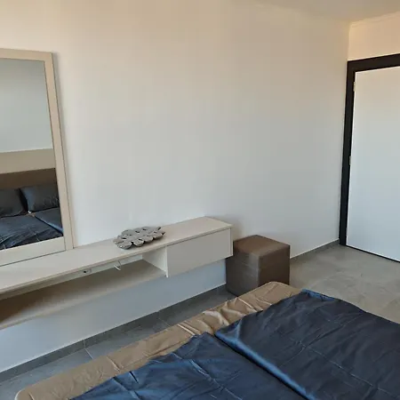 Neues Mit Meerblick Und Balkon Apartment